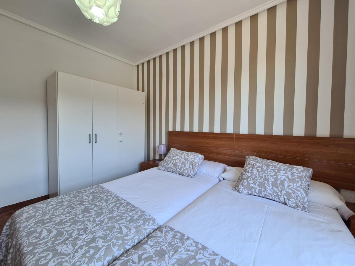 Dos Torres Tauriel - Espacioso Apartamento Con Impresionantes Vistas Y Garaje Privado Сарагоса Екстериор снимка