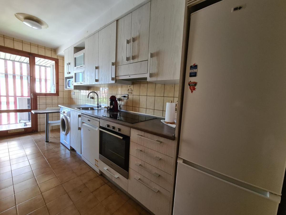 Dos Torres Tauriel - Espacioso Apartamento Con Impresionantes Vistas Y Garaje Privado Сарагоса Екстериор снимка